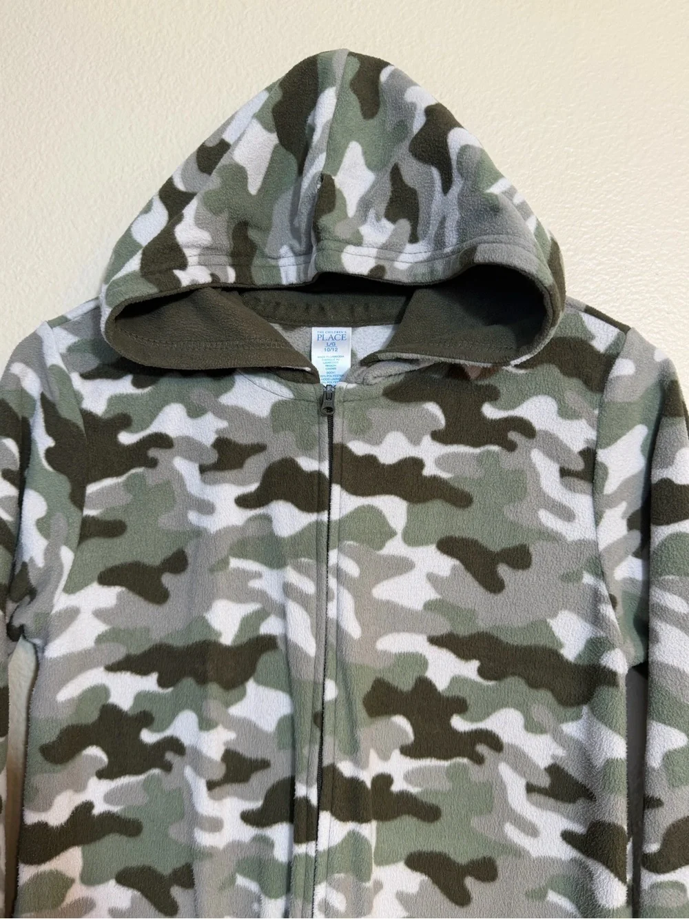 💕Bundle 3 for $20 Boys Camo Hooded One-Piece Jumpsuit